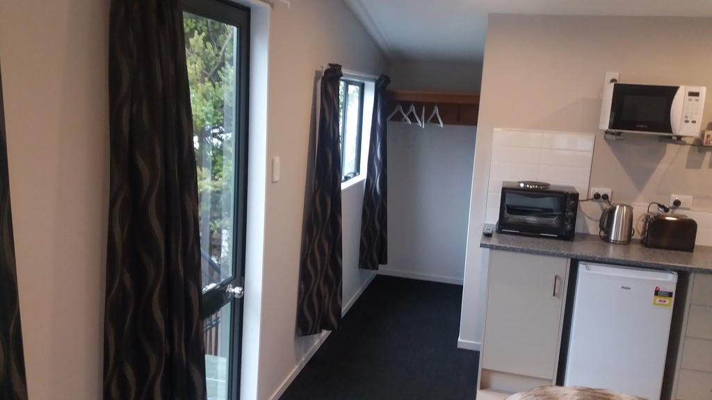 Stream View Apartment Christchurch Exterior photo